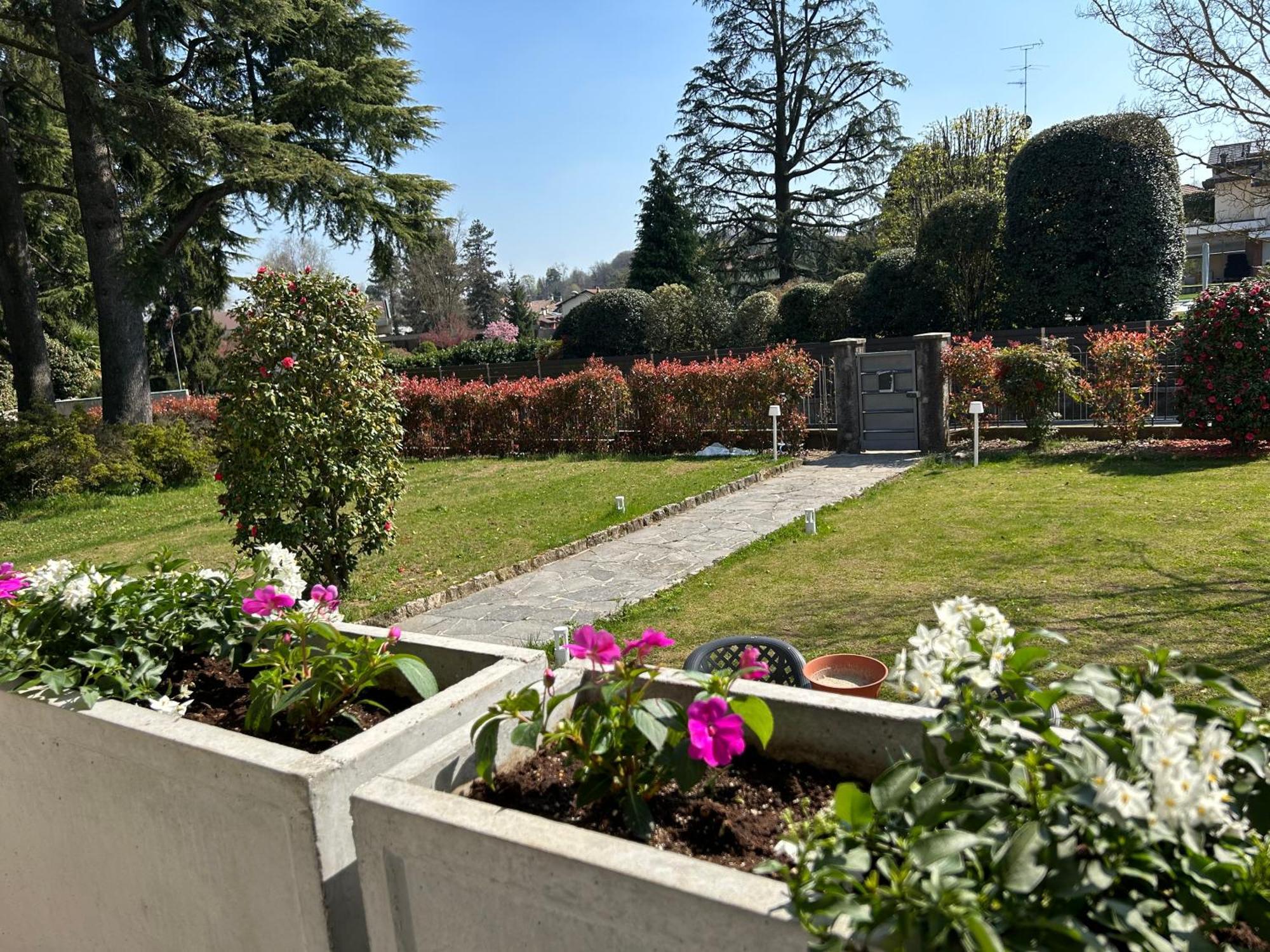 Villa Marchese Lake Maggiore Somma Lombardo Eksteriør billede